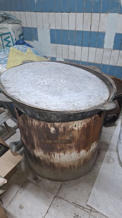 Продам казаны с ошаком