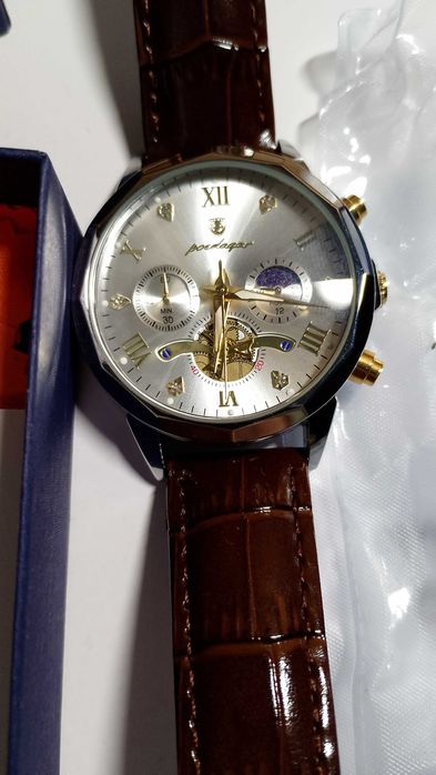 Луксозен мъжки часовник