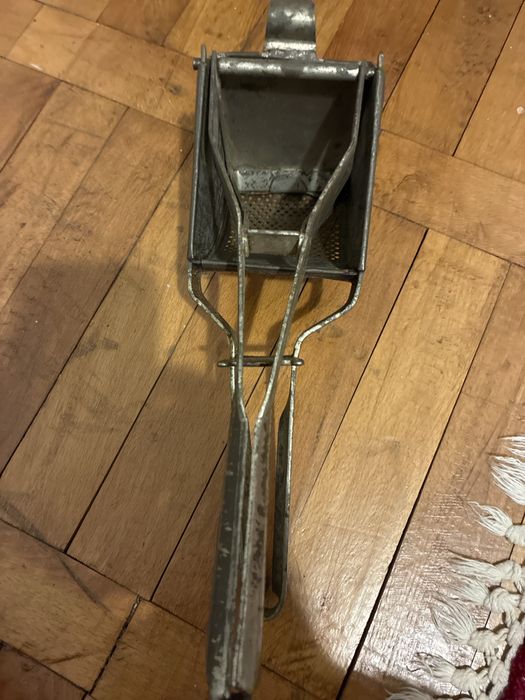 20 RON prese manuale jumări