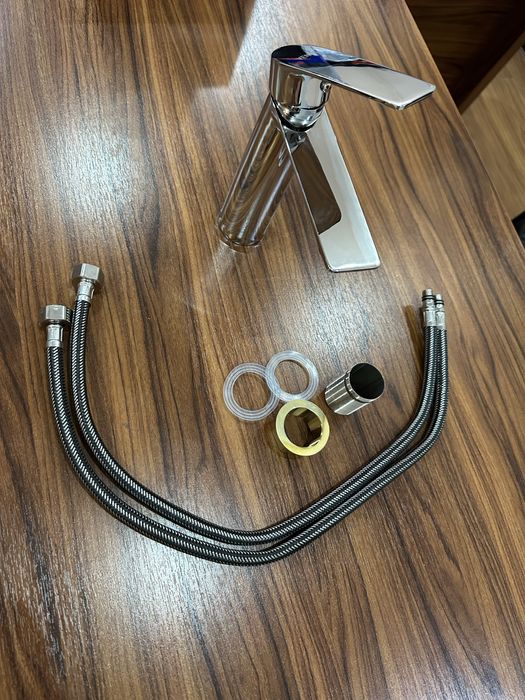 Смеситель для раковины – литой металл