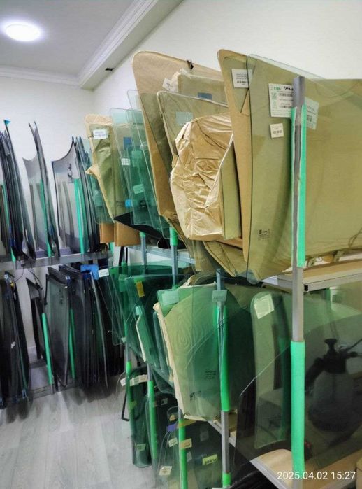 Yangi lobovoy steklo – mashinangiz yangidek porlaydi.