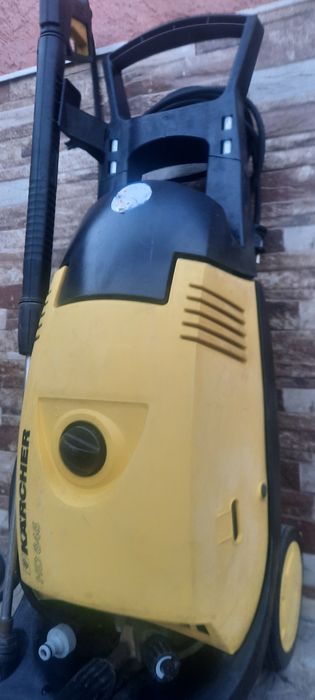 Водоструйка Karcher hd645