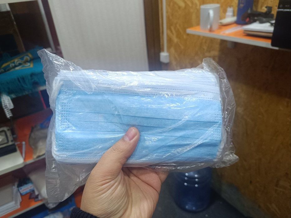 3 слойний Маска вирусдан сакланиш ун