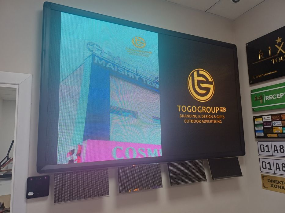 Barcha turdagi poligrafiya va tashqi reklama xizmatlari.