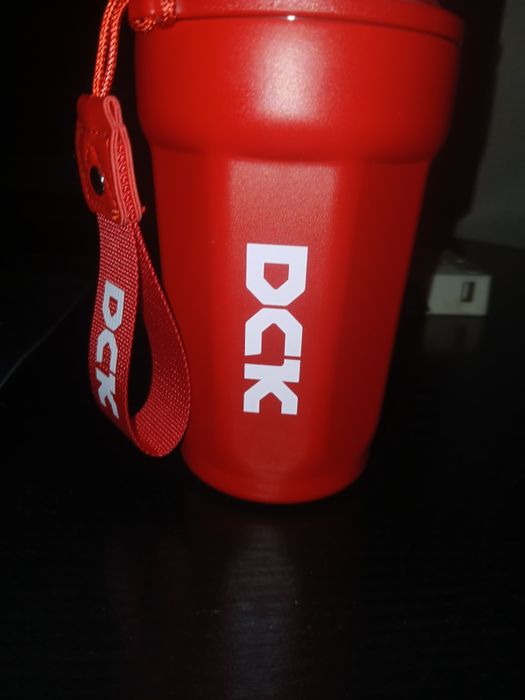 Продаю кружку DCK