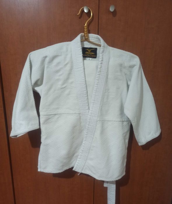 Продам кимоно для дзюдо/ Джиу джитсу