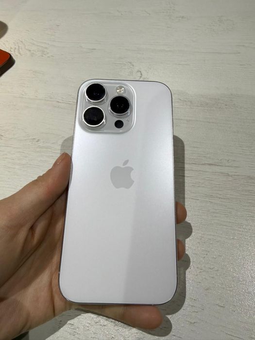 Iphone 16 pro 128gb.