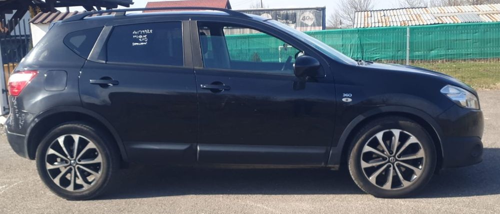 Nissan Qashqai 1.6 dci perfect functional adus pe roti  143165 mile