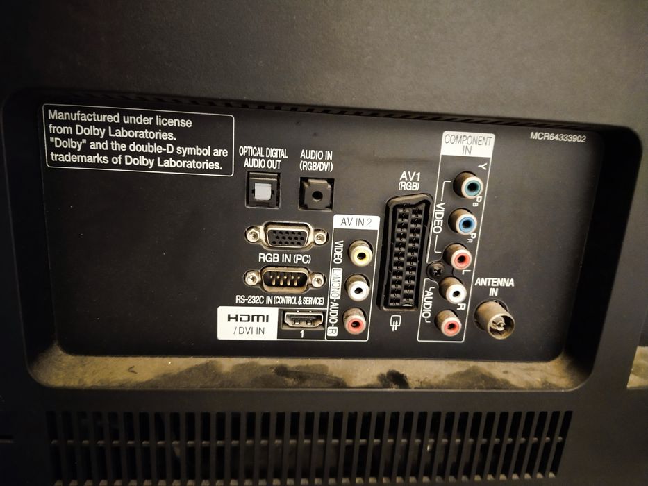 Продам телевизор ДВД приставку и приставку для интернета