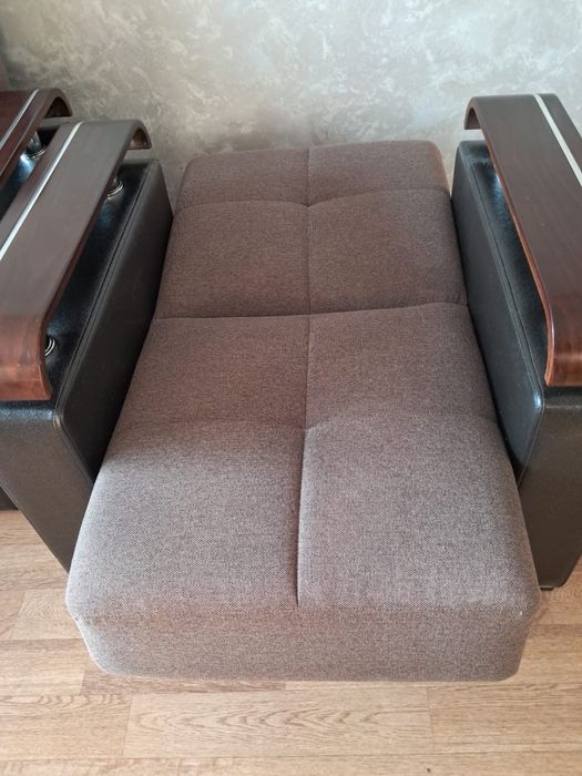 Диван турецкий в хорошем состоянии