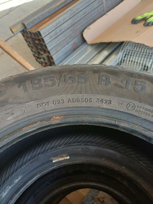 Гуми за автомобил