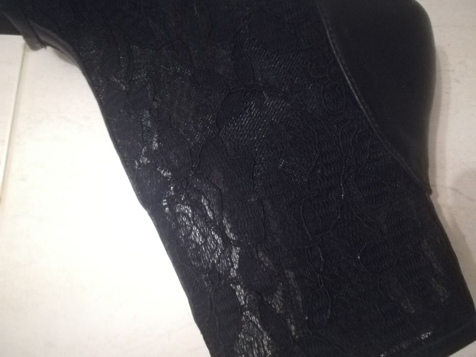 Продавам Дамски боти