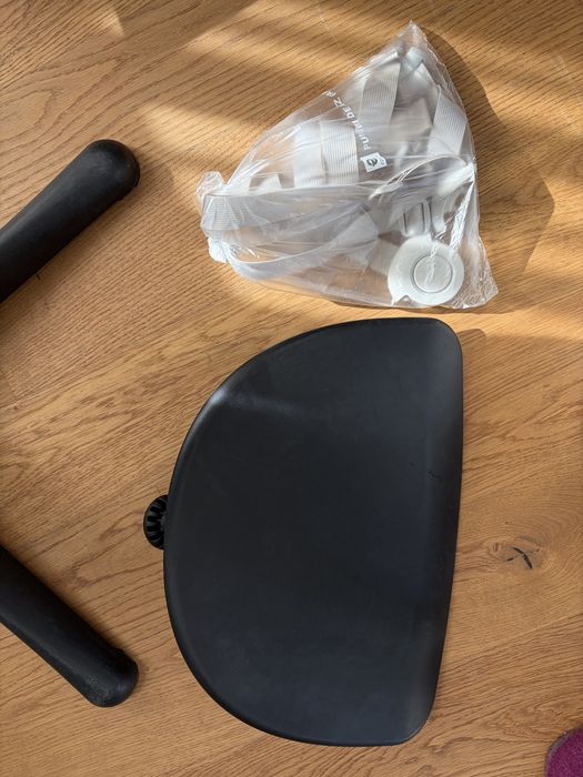 Scaun de masa copii / bebelusi - Stokke Nomi - lemn de fag negru