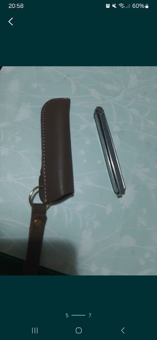 Cutit briceag retractabil