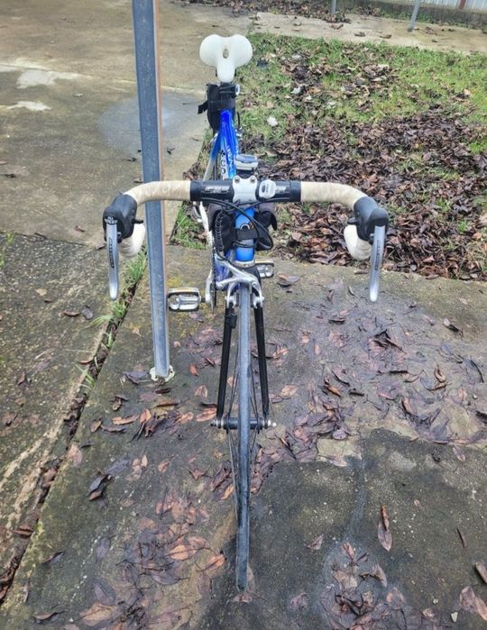 Vand bicicleta bianchi cursiera