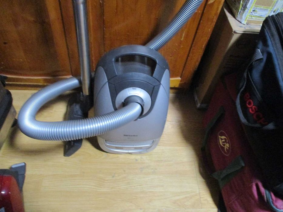 aspirator miele 2200-W