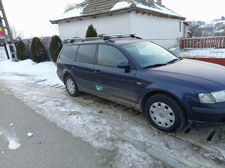 Vând  pasat b5 an 2000