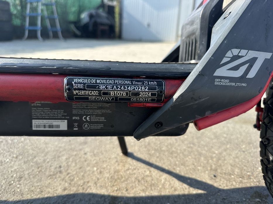 Trotineta electrica Segwey zt3 pro