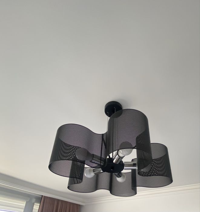 полилей с пет крушки ,