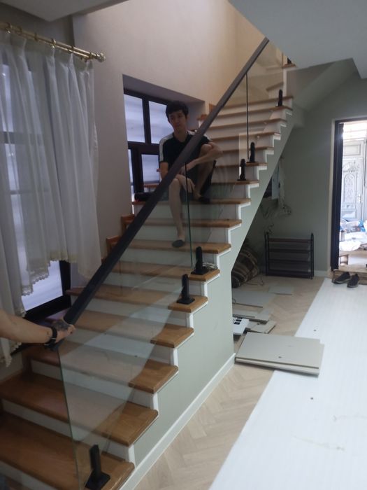 Стеклянные перила и перегородки из стекла