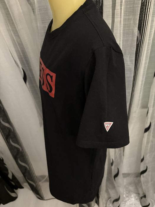 Guess тениски