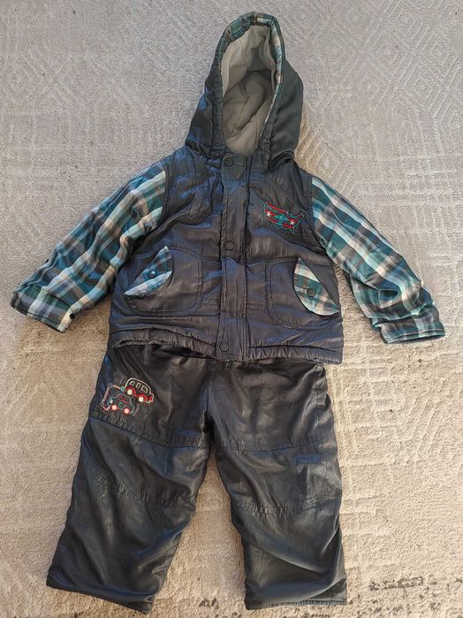 Продам демисезон костюм (86)
