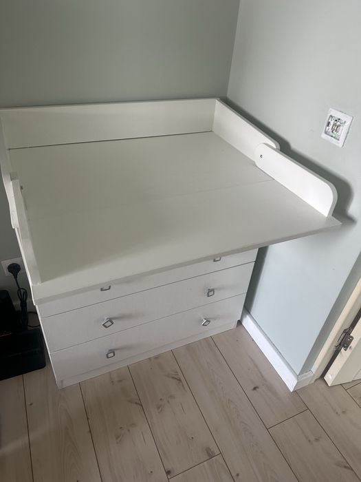 Продам пеленальный комод