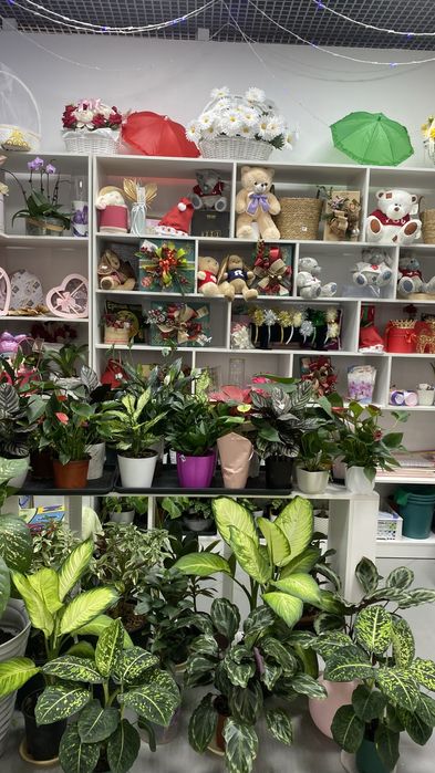 Продаем стелаж 350000 тг