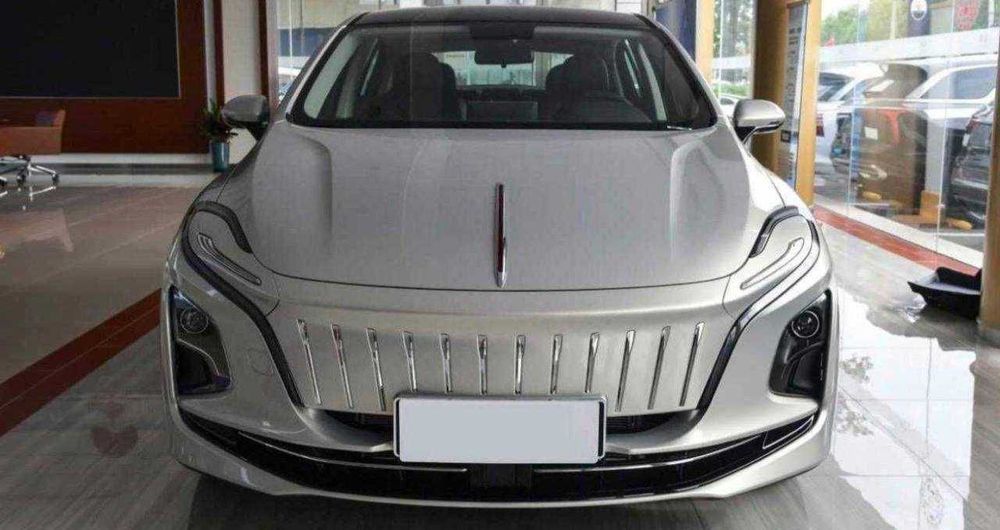Hongqie EQM5 Premium 500km Yillik 0% Ustamada