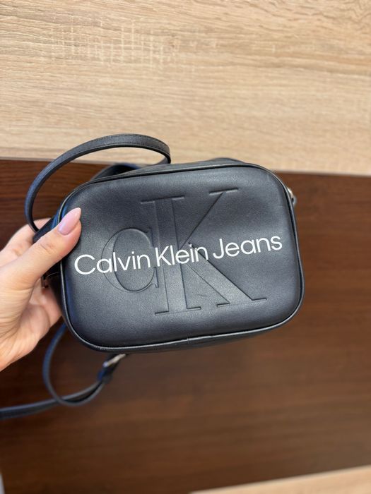Чанта Calvin klein