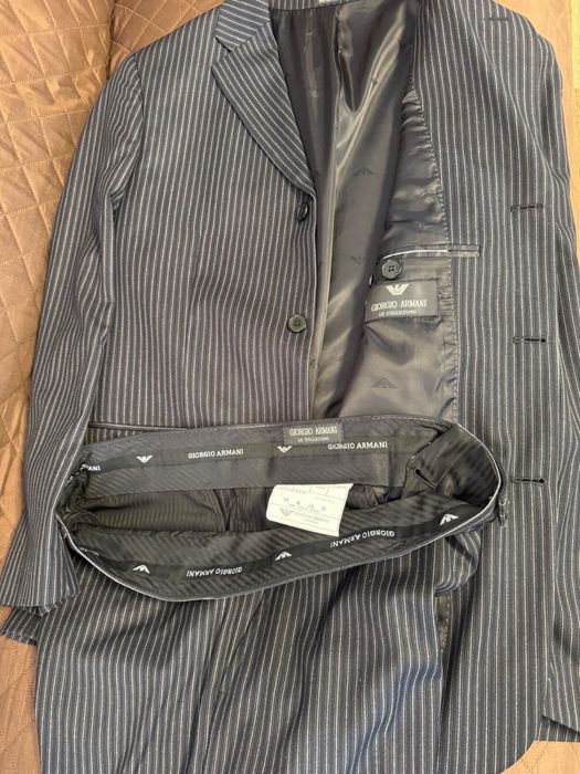 Costum Armani original - bleumarin