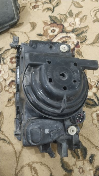 Ауди 100 с 4 фара би лэд