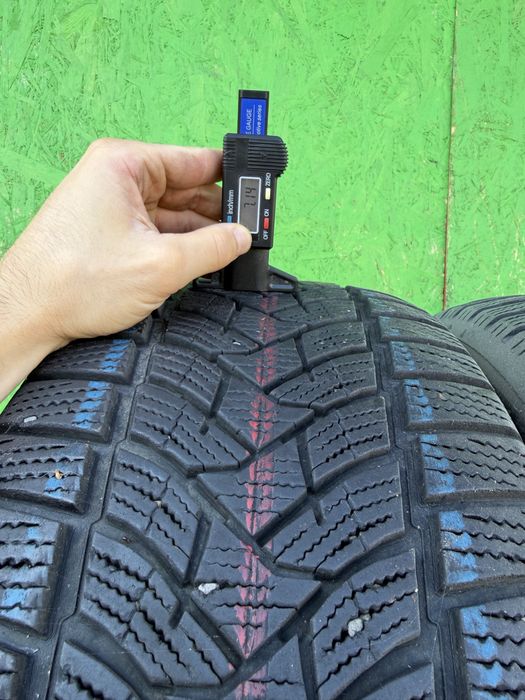 235/55/17 M+S DUNLOP 3923 stare excelenta