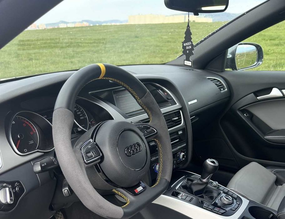 Audi a5 coupe 2013