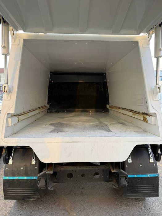 Мусоровоз Hyundai Mighty Ex8 - 8 м³