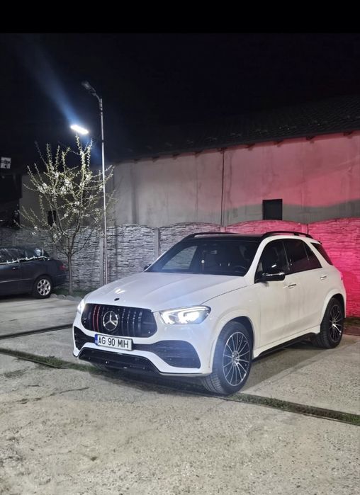 Vând Mercedes GLE 400D 330CP 2023!