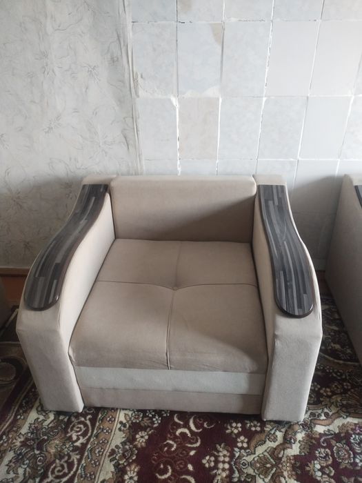 Продам мягкий уголок