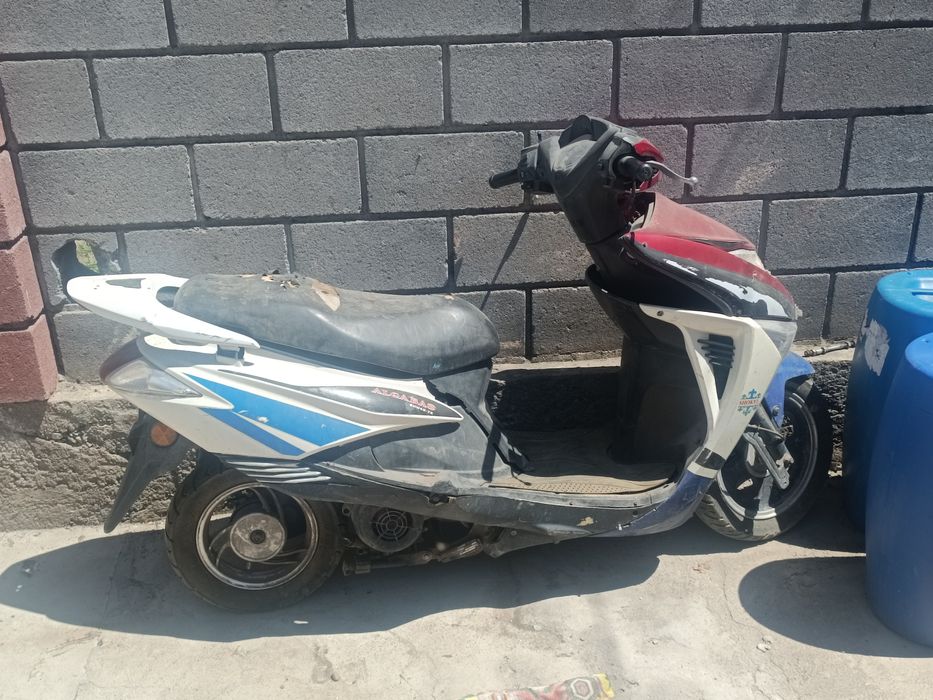 Мопед срочно продам