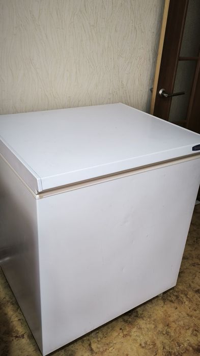 Срочно продам морозильник в отличном рабочем состоянии