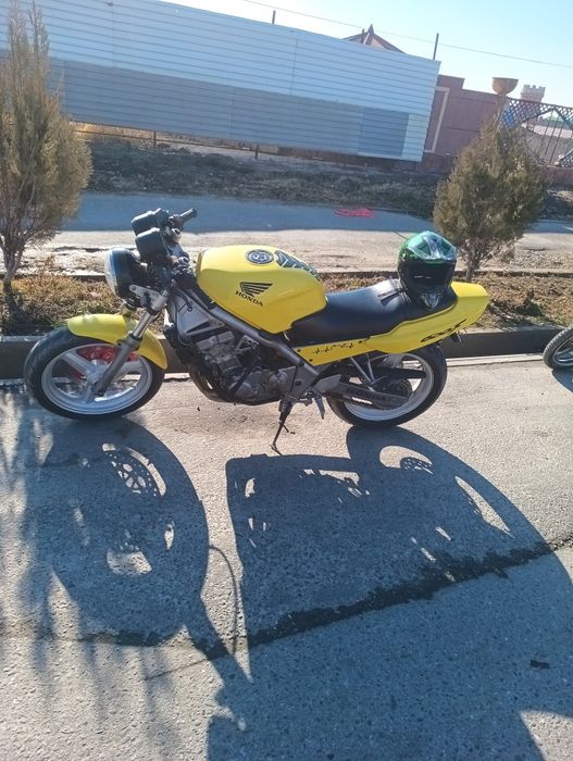 Honda sb1.   400 бисмиртни апарат