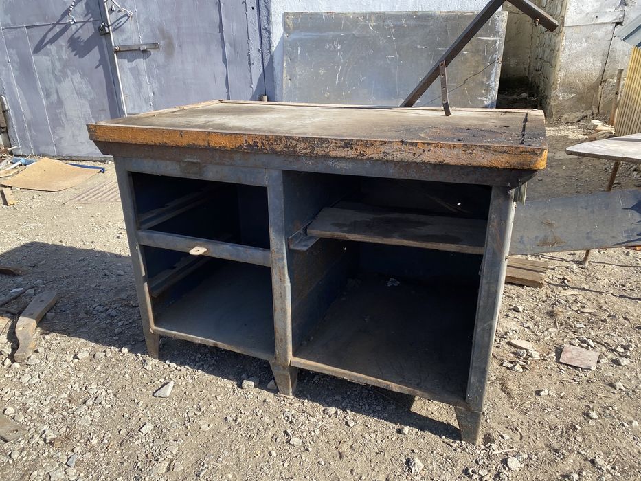 Слесарный стол верстак