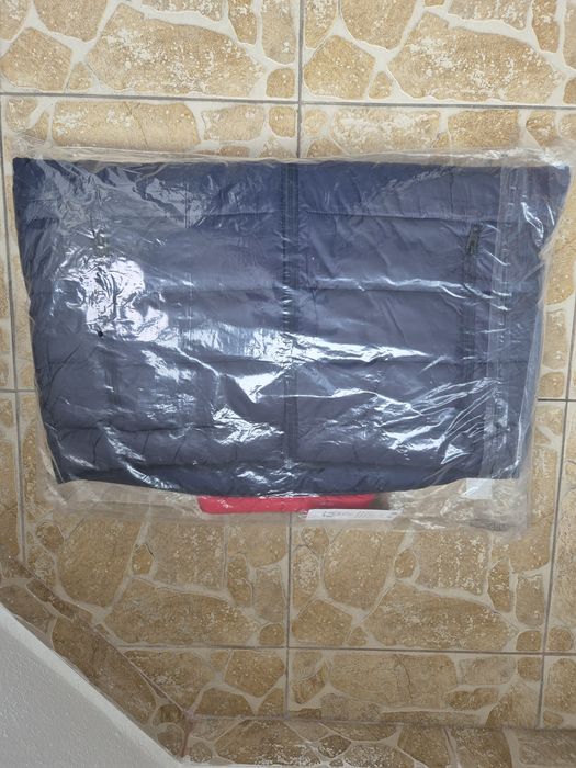 Geaca bărbați Jack Jones xl,noua