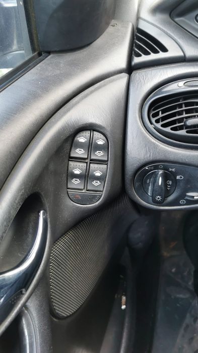 Ford Focus 1, an 2001