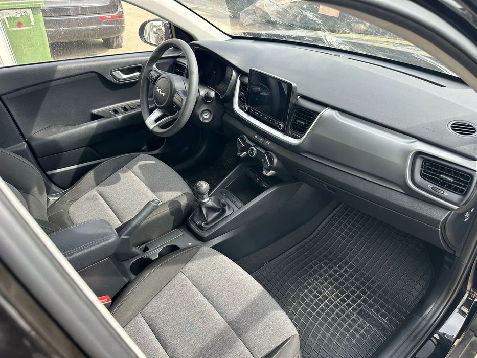 Dezmembrari Kia Stonic 1.2 Benzina 2022 33.000km !!