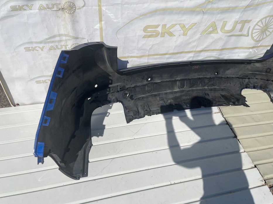 Bara spate cu spoiler Maserati Levante dupa 2017 originala
