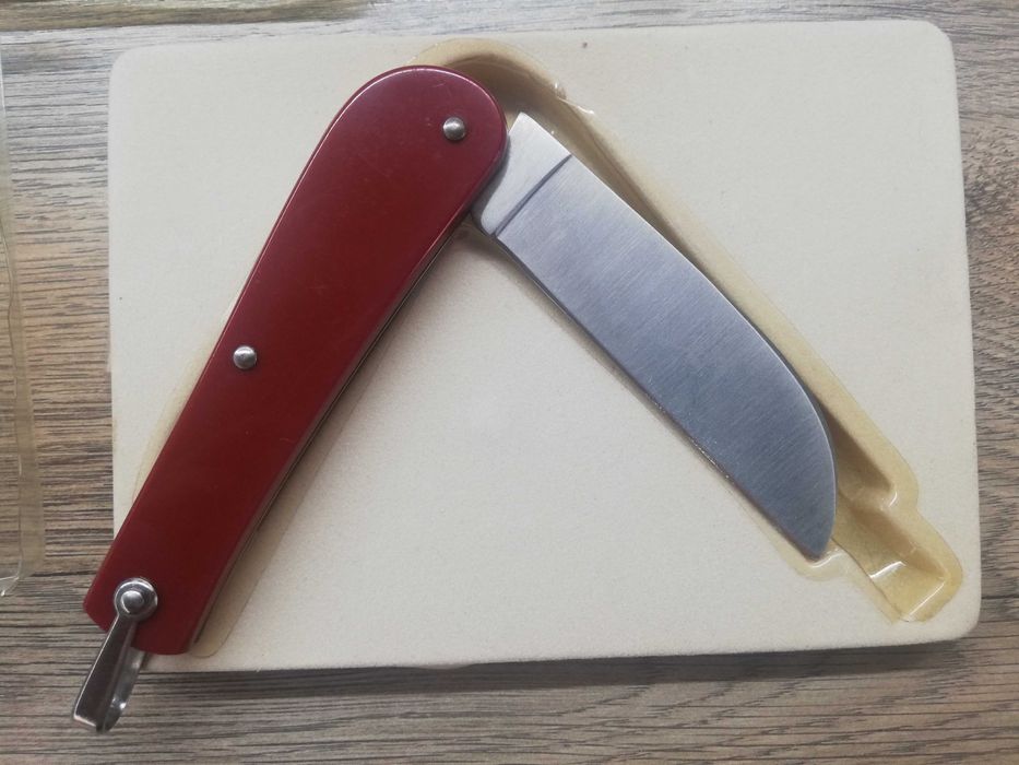 Френско Джобно Сгъваемо Ножче,Ножка,Нож GARANTI 222