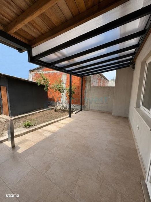 Casa de vanzare in Oradea, Cantemir, front la 2 strazi Gaminvest V4614