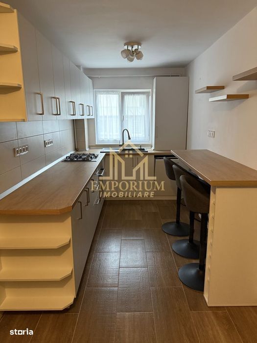 2 camere decomandate, Modern, Parcare, Manastur, La Terenuri, Mc