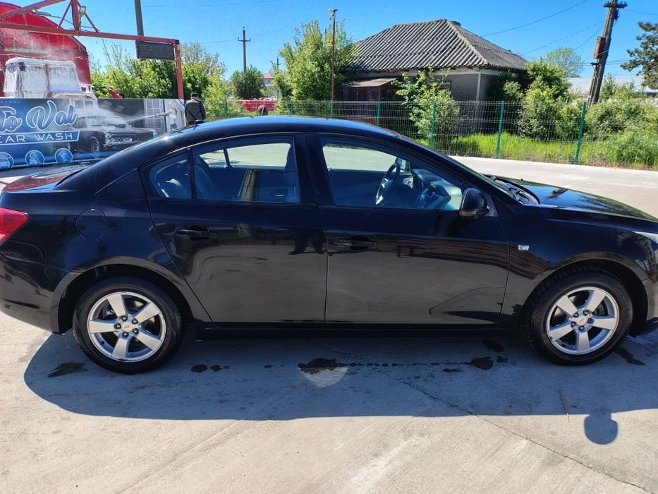 Chevrolet Cruze 1.6 124 cp