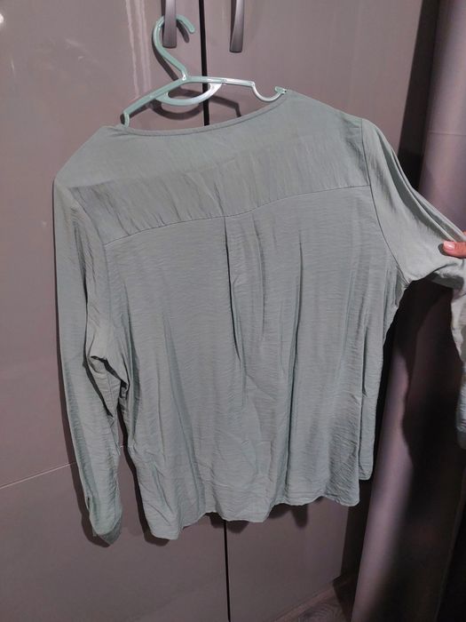 Дамска риза с дълъг ръкав